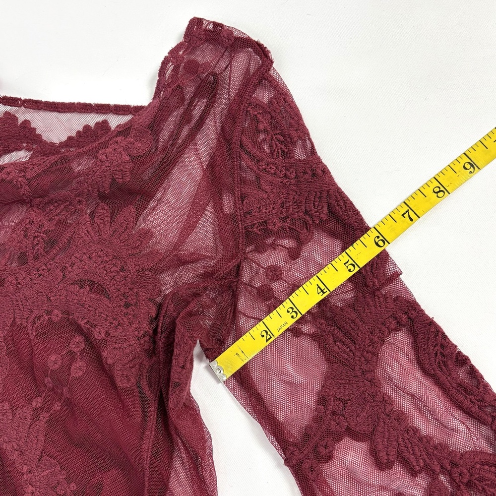 Burgundy Red Lace Shirt and Camisole – Medium - Picture 12 of 16